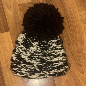 Anthropologie Sleeping in Snow | Chunky Knit Black and White Pom Pom Beanie